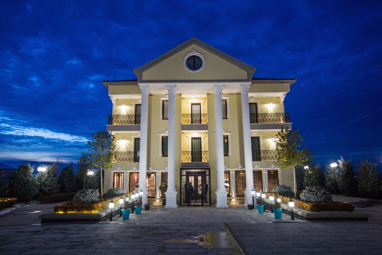 "L'Art De Vivre" Resort 科尔察 客房 照片